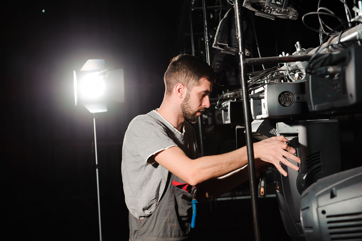 Five Frequently Asked Questions about the Role of a Grip Technician in Film